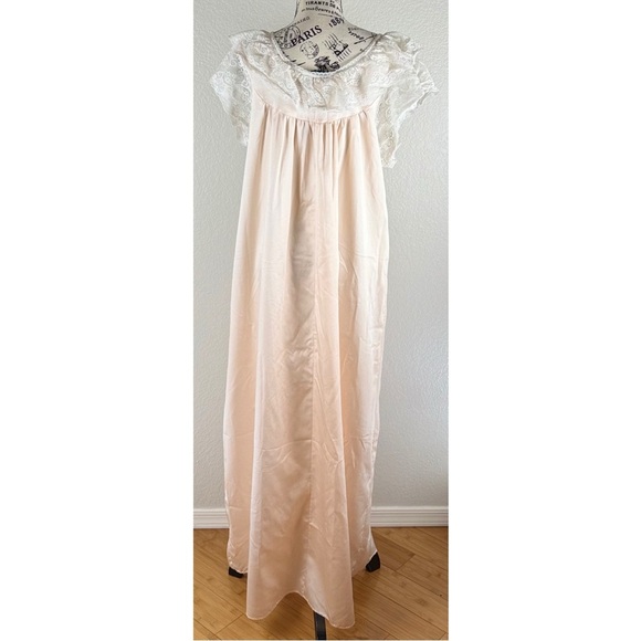 Lily of France Vintage 70s Nightgown Lace Detail Lingerie Peach Size Medium - Picture 5 of 10